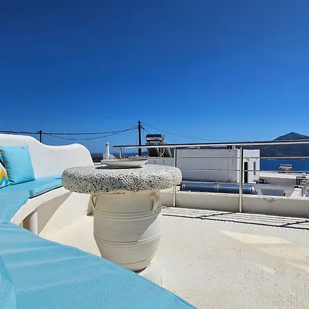 La Casa De Plaka * Pláka Mílu