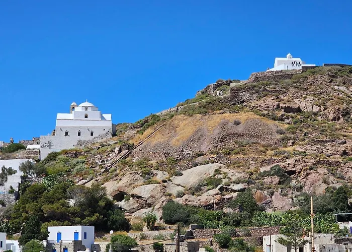 La Casa De Plaka * Plaka (Milos)